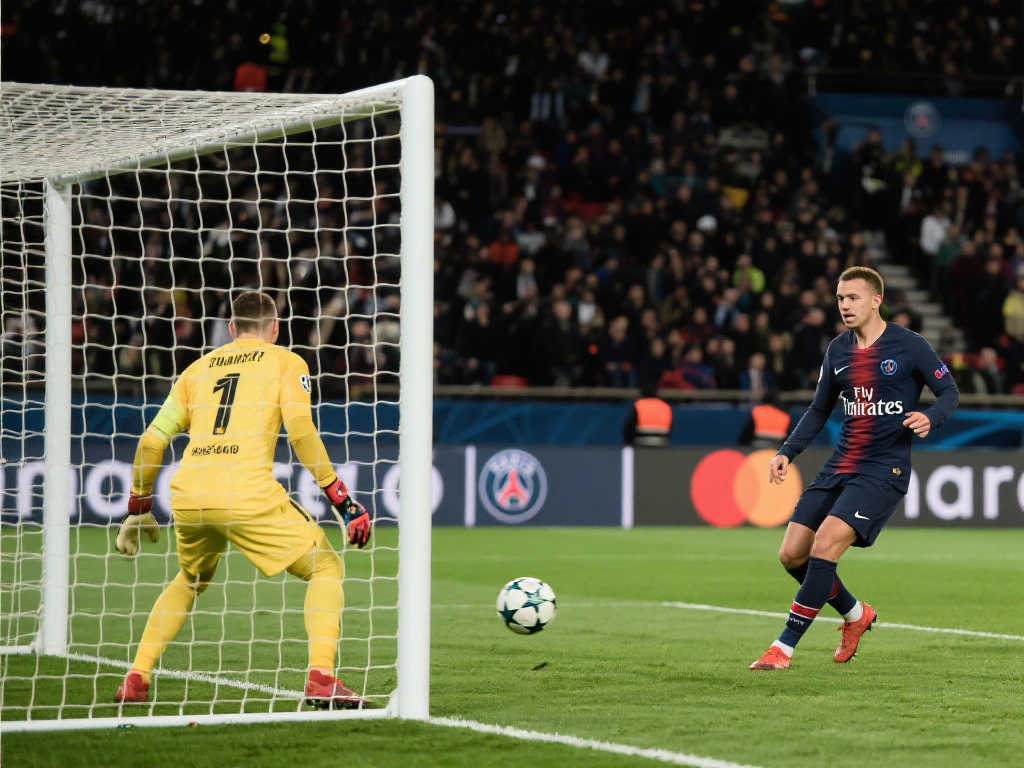 表现尤其令 表现尤其令